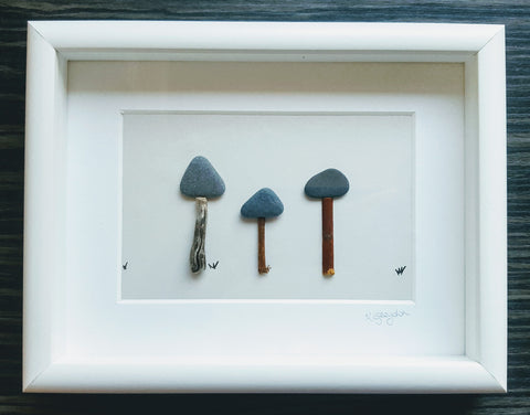 Pebble Art Mushroom Medium 1